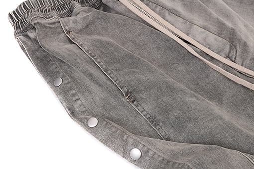 リックオウエンス ウォッシュグレーのダメージボタンダウンジーンズ