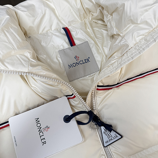 モンクレール メンズスタンドカラーダウンジャケット