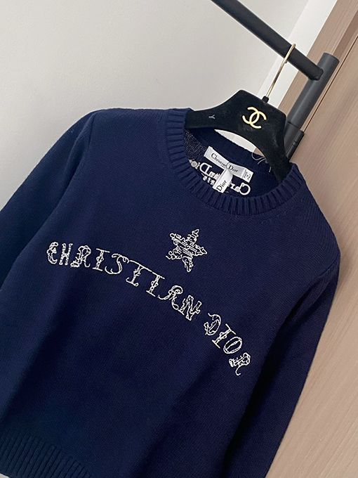 ディオールスーパーコピー 新しい新ロゴ柄長袖セーター