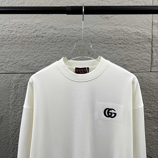 グッチ クラシックなダブルGロゴ刺繍スウェットシャツ