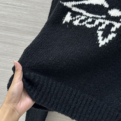 ルイヴィトン クラシックロゴラムウールカップルトップ