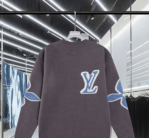 ルイヴィトン 大きなロゴジャカードセーター