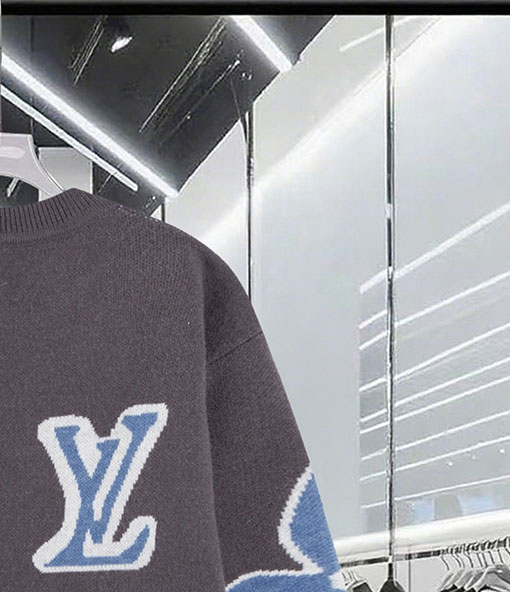 ルイヴィトン 大きなロゴジャカードセーター