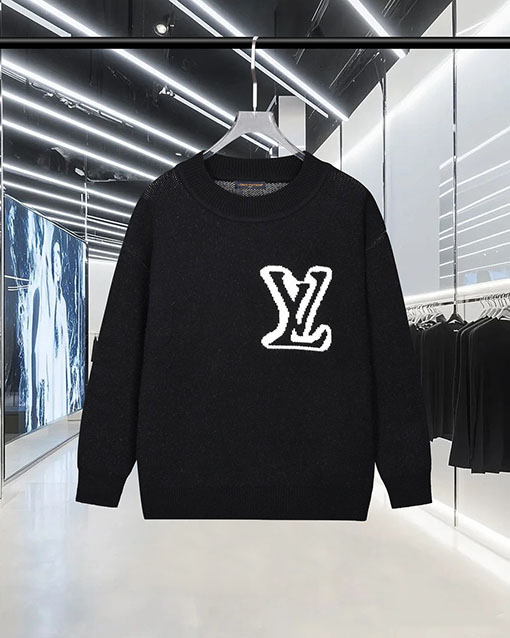 ルイヴィトンコピー フロントとバックに大きなロゴが入ったジャカードセーター