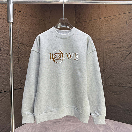 ロエベ 文字ロゴステッカーシリコンクルーネックスウェットシャツ
