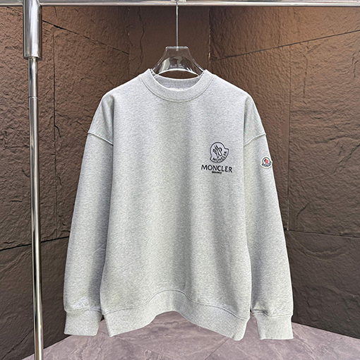 モンクレール スタイリッシュなレターロゴパッチシリコンクルーネックスウェットシャツ