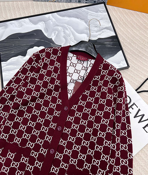 グッチコピー リバーシブルモノグラムニットジャカードカーディガン