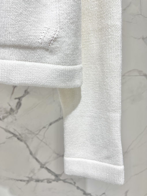 シャネル レディースダブルCのロゴとメタルバックルが付いたシャネルスタイルのカシミアニットカーディガン