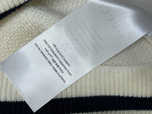 グッチ 新しいジップアップニットセーター