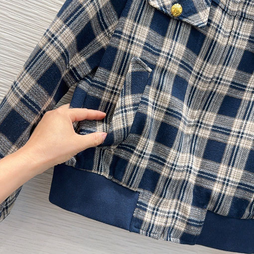 セリーヌ 新しいクラシックなチェック柄コート