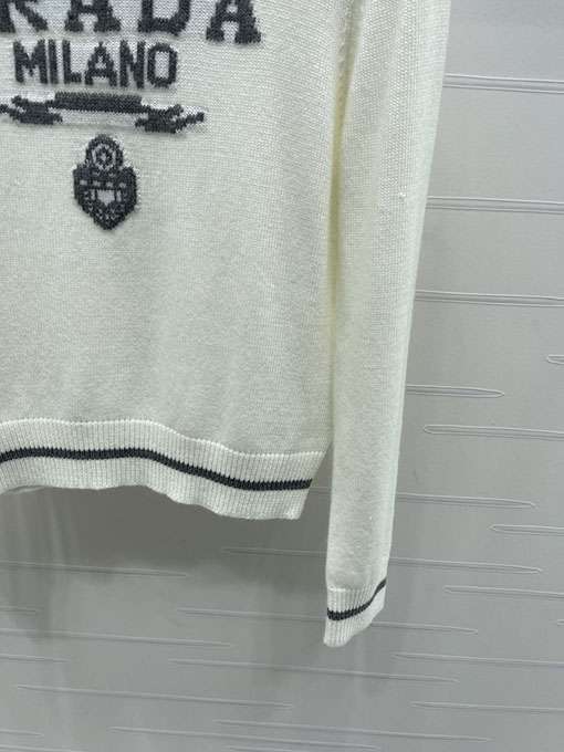 プラダ クルーネックのカラーブロックレターロゴニット長袖セーター