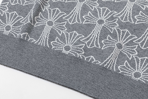 クロムハーツ 新しいクルーネックセーター