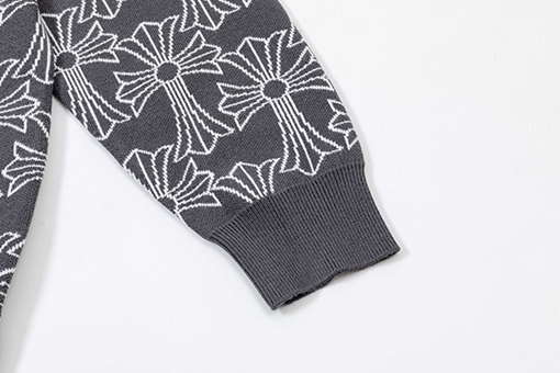 クロムハーツ 新しいクルーネックセーター