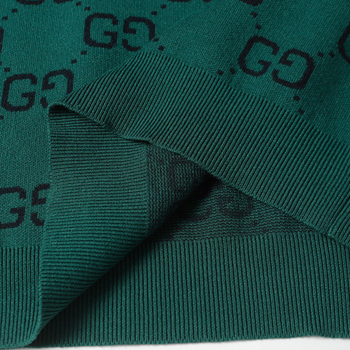 グッチ 新モデルロゴジャカードニットクルーネックセーター