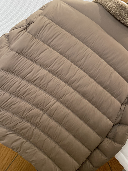 モンクレール パッチワークラムウールカラーダウンジャケット