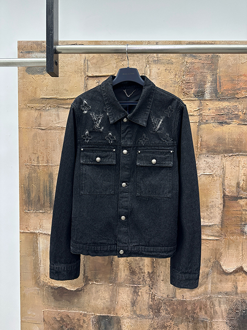 ルイヴィトン カットアウトトラックコート