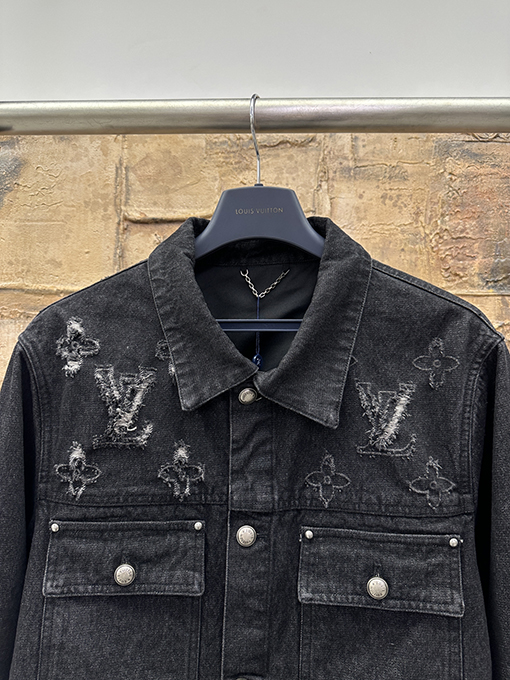 ルイヴィトン カットアウトトラックコート