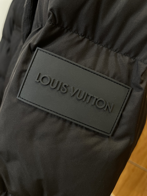 ルイヴィトン ジャカードフード付きキルティングダウンジャケット