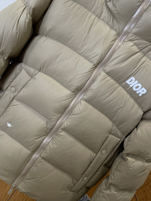ディオール レタープリントスタンドカラーフード付きキルティングダウンジャケット