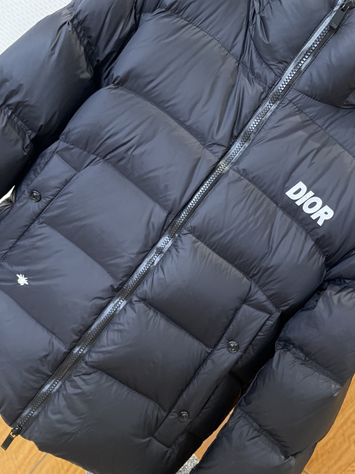ディオール レタープリントスタンドカラーフード付きキルティングダウンジャケット