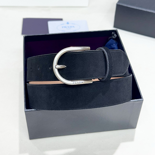 プラダ スエードベルト