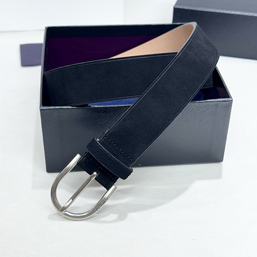 プラダ スエードベルト