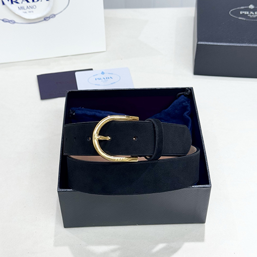 プラダ スエードベルト