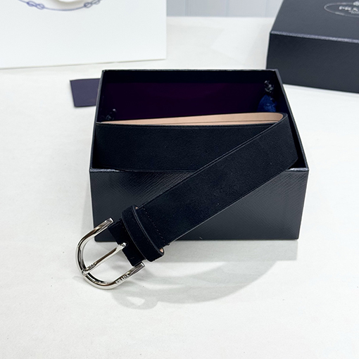 プラダ スエードベルト