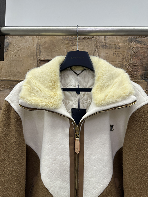 ルイヴィトンスーパーコピー カラーブロックのファートリムコットンコート