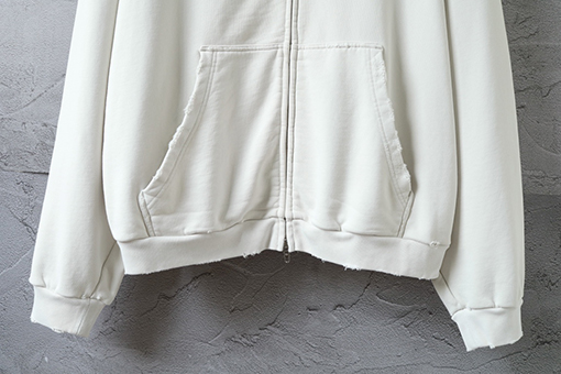 バレンシアガ Balenc1aga 英語の刺繍とダメージのジッパーがダメージのフード付きスウェットシャツ