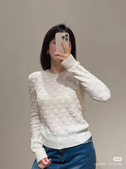 ルイヴィトン 新しい3Dエンボスモノグラムロゴ刺繍カシミアセーター