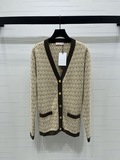 ルイヴィトンコピー Vネックジャカードニットカーディガン