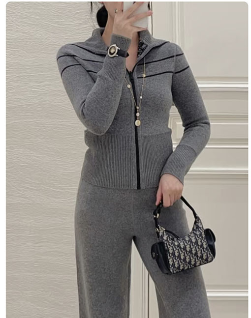 ディオール 新作リバーシブルモノグラムロゴジップアップカシミアコート