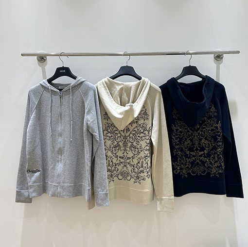 ディオールスーパーコピー バック刺繍レターバタフライニットフードカーディガン