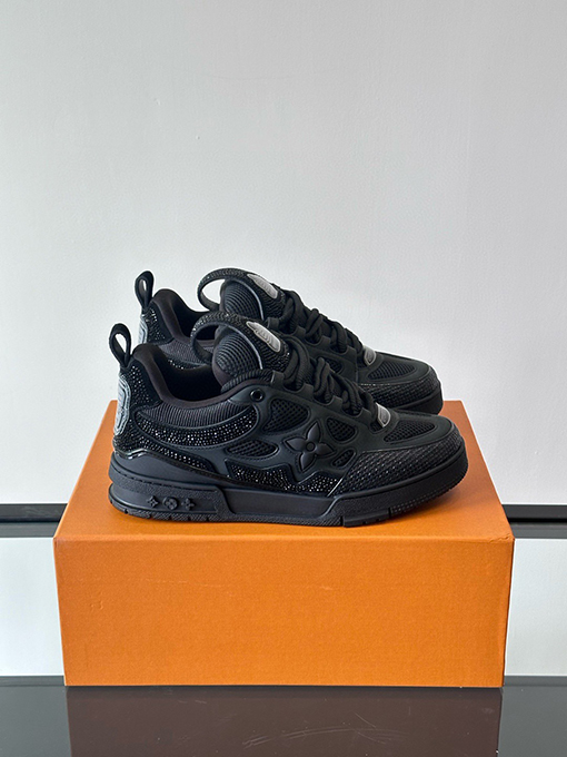 ルイヴィトン クラシックでスタイリッシュなスニーカー