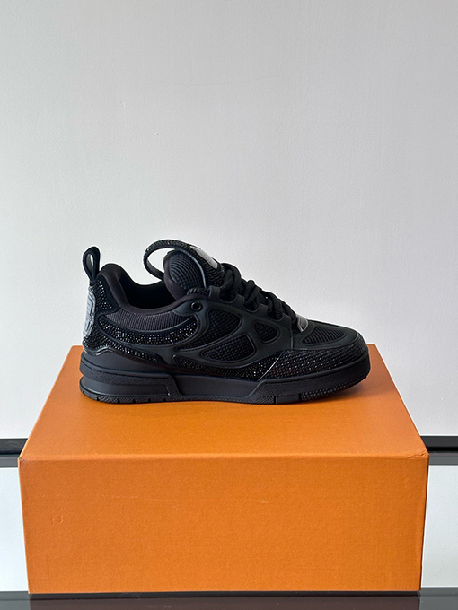 ルイヴィトン クラシックでスタイリッシュなスニーカー