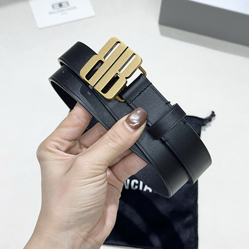 バレンシアガスーパーコピー レトロバックルベルト