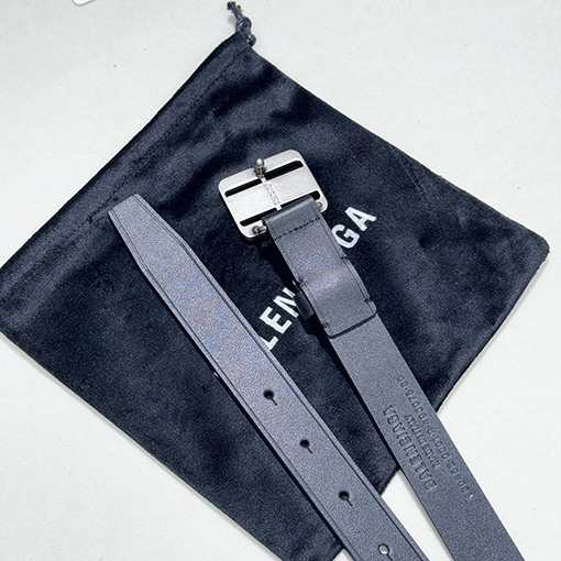 バレンシアガスーパーコピー レトロバックルベルト