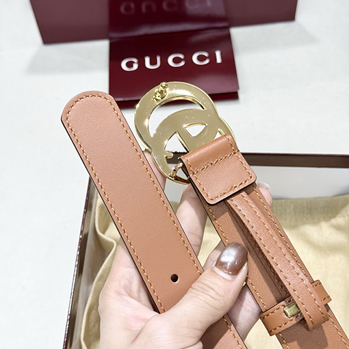 グッチ 新しいナッパカーフスキンベルト