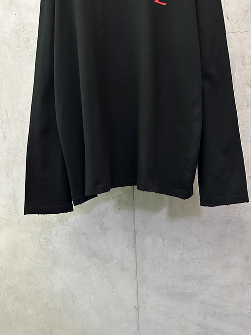 サンローランコピー クラシックなロゴプリントのヘビーウェイト長袖シャツ