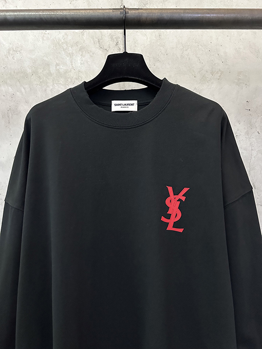 サンローランコピー クラシックなロゴプリントのヘビーウェイト長袖シャツ