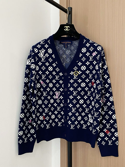 ルイヴィトンコピー 新作モノグラムプリントニットVネックカーディガン