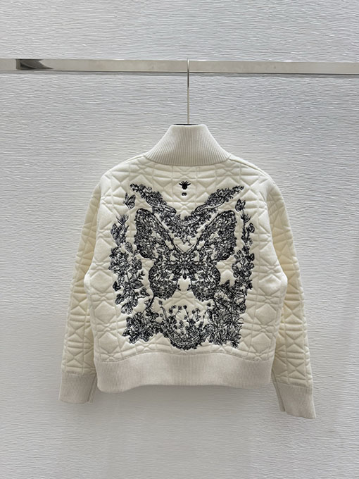 ディオール 新作の蝶刺繍ニットカーディガン