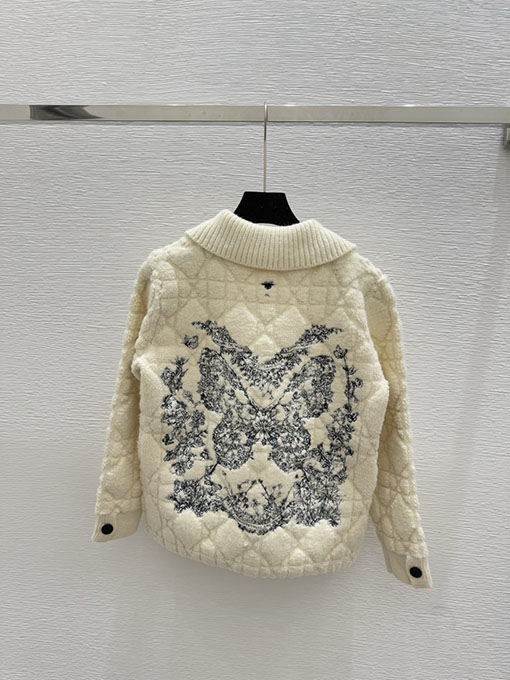ディオールスーパーコピー バックカラーバタフライ刺繍ニットカーディガン
