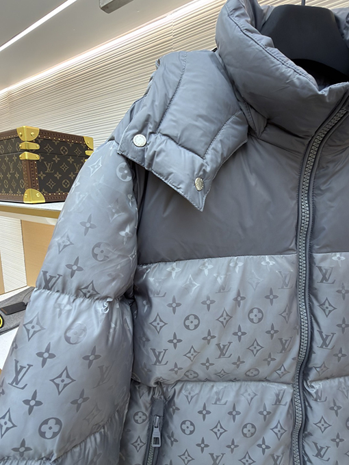 ルイヴィトンスーパーコピー パッチワークプリントダウンジャケット
