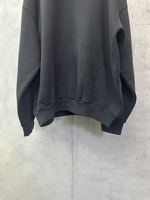 バレンシアガスーパーコピー Balenciaga 赤い刺繍ロゴパーカー