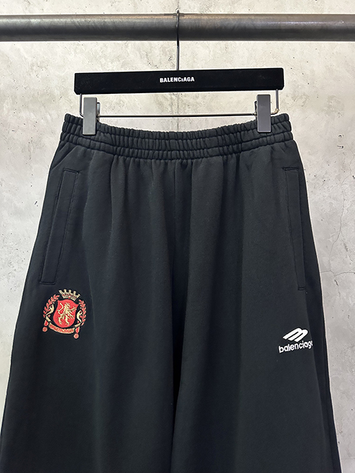 バレンシアガ soccer tarcksuit マンチェスターユナイテッドサッカースポーツパンツ