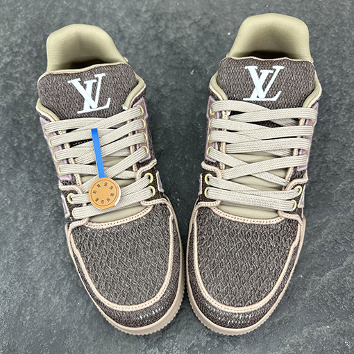 ルイヴィトン LV Trainer ラフィア風染めのレトロなバスケットボールシューズ
