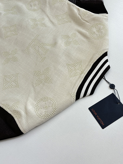 ルイヴィトン パールボタンモノグラムパッチワークベースボールジャケット