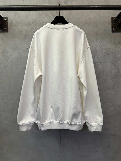 アミ レターハート型クルーネックスウェットシャツ